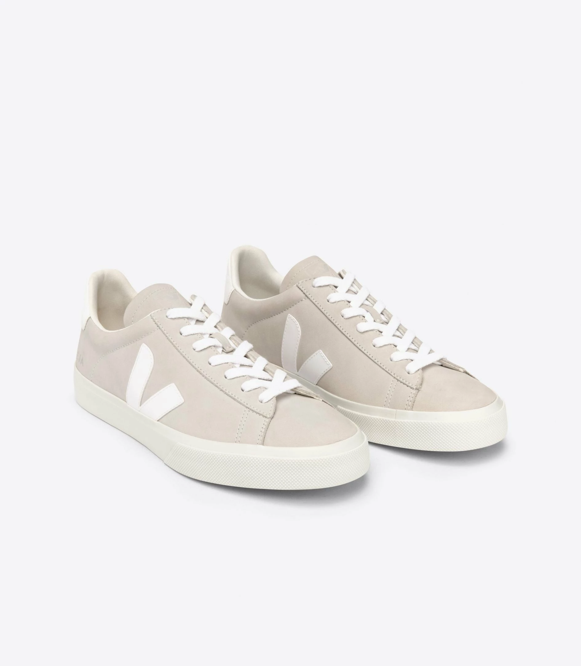 Veja | Campo Nubuck - Natural / White - Image 3