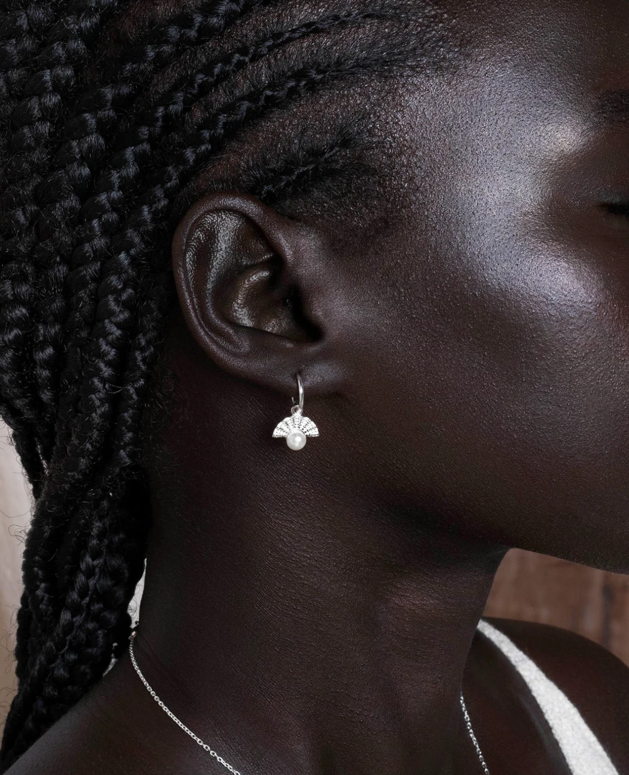 Zoe & Morgan | Calypso Earrings - Sterling Silver With Freshwater Pearls - Image 3