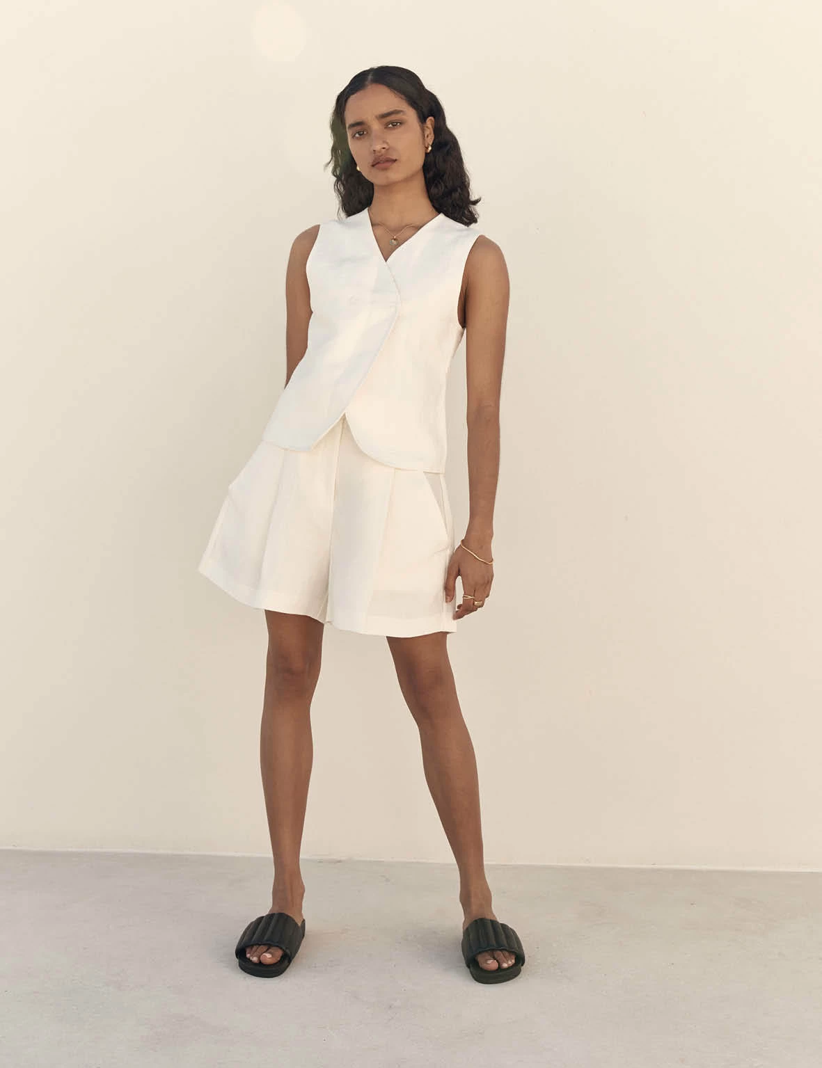 La Tribe | Tube Leather Slide - Black - Image 3