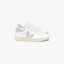 Veja | V-12 Leather - Extra White Sable