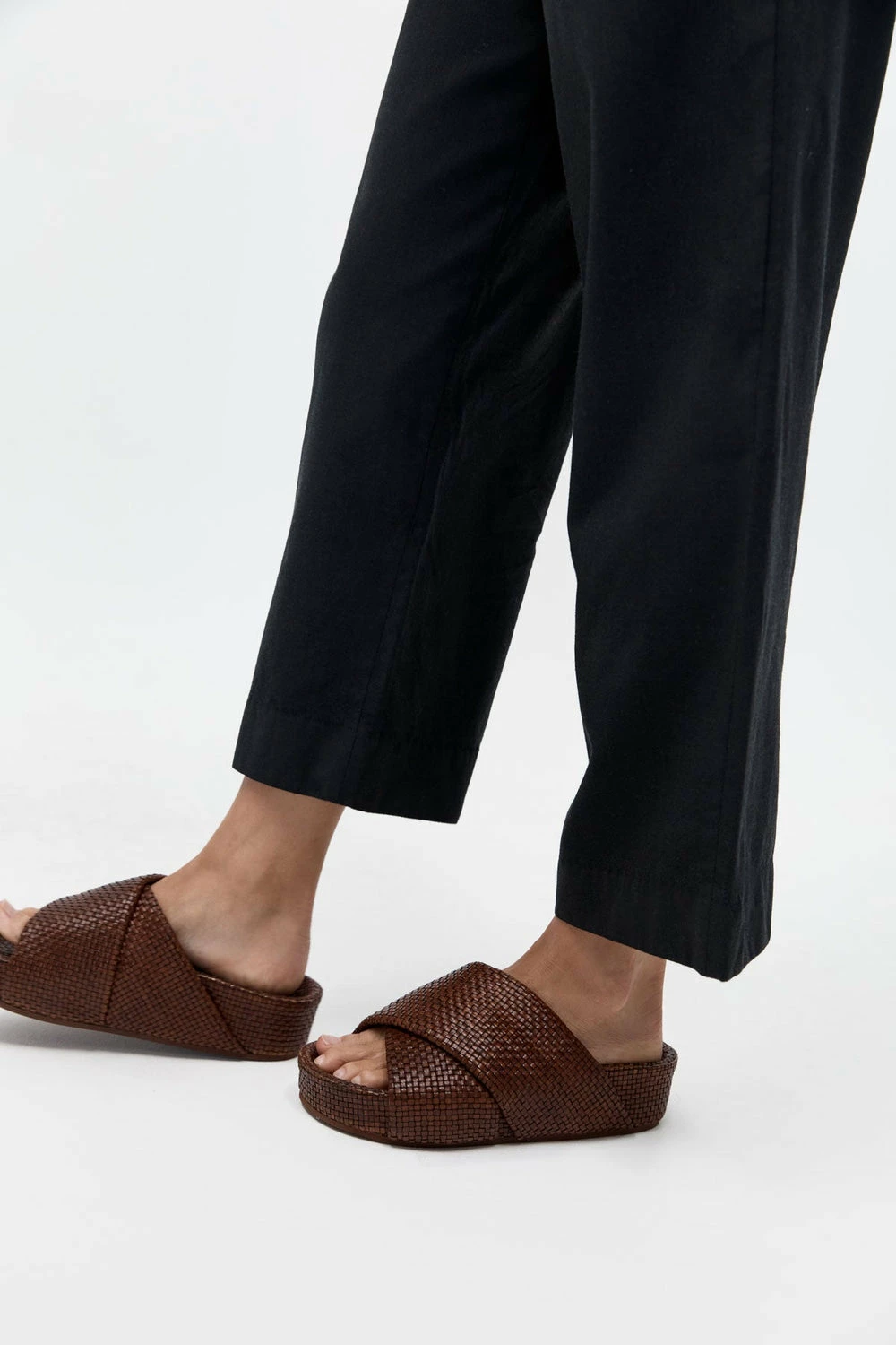 ST AGNI St. Agni | Woven Flatform Slide - Antique Tan - Image 3