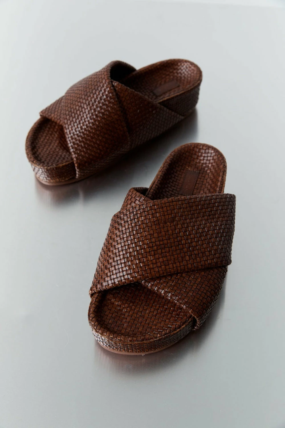 ST AGNI St. Agni | Woven Flatform Slide - Antique Tan - Image 4