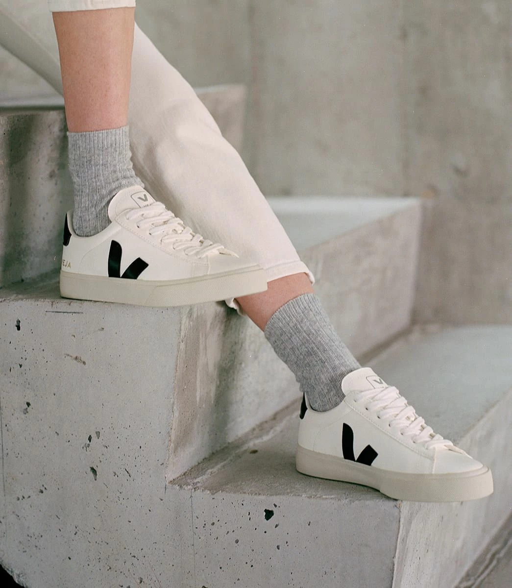 Veja | Campo Chromefree - Extra White Black - Image 4