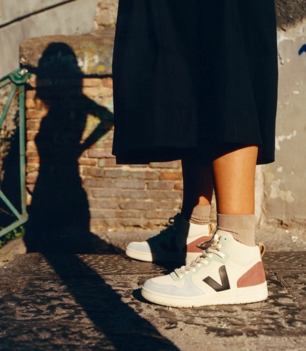 Veja | V-15 Suede - Multico / Natural / Black - Image 4