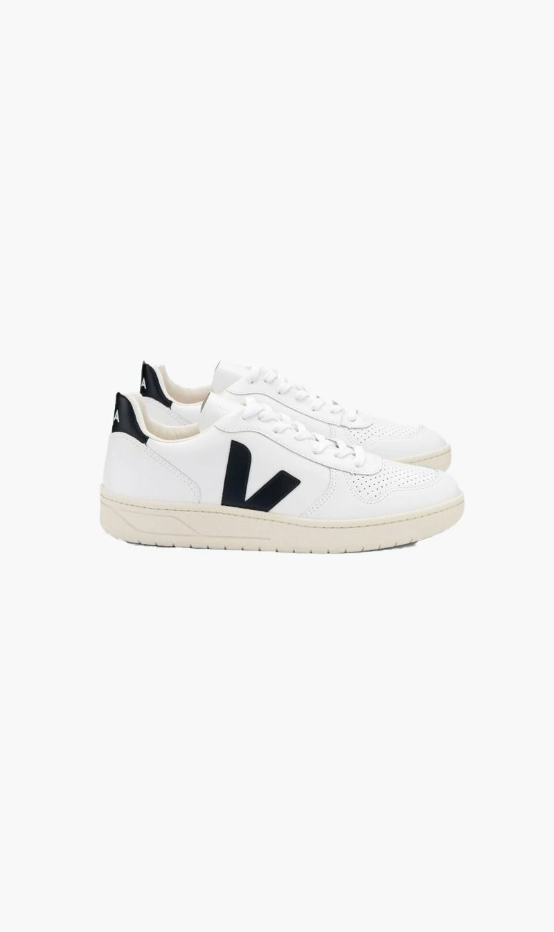 Veja | V-10 Leather Sneakers - Extra White / Black